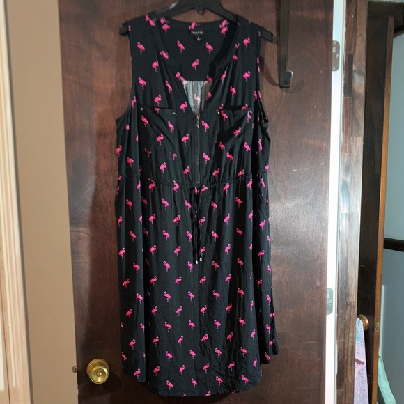 Torrid Pink Flamingo Dress size 1 - Picture 2 of 5